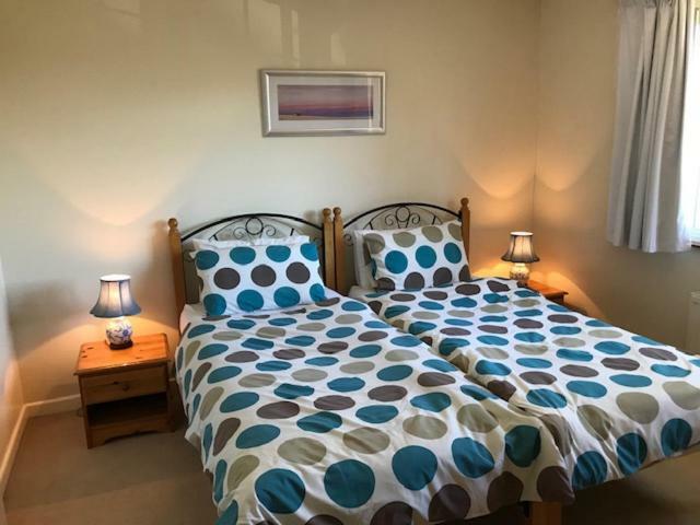 Barnfield Bed And Breakfast Downton  Bagian luar foto